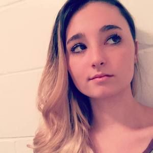 Meet your Posher, Alieah